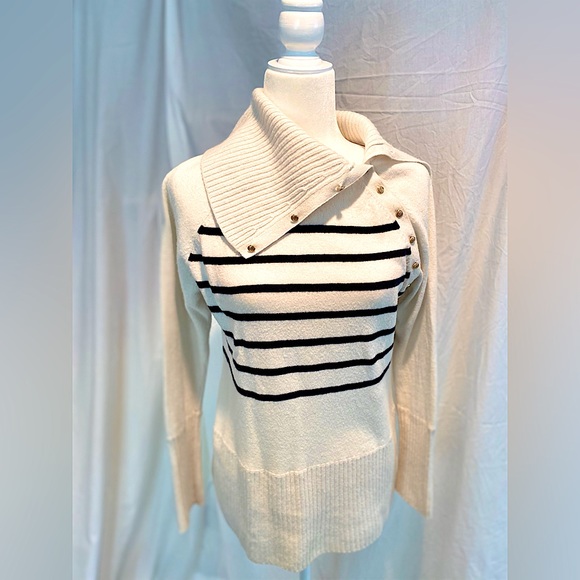 Saraphine White Roll Neck Cashmere Blend Maternity sweater.Size M. BEAUTIFUL. - Picture 1 of 8